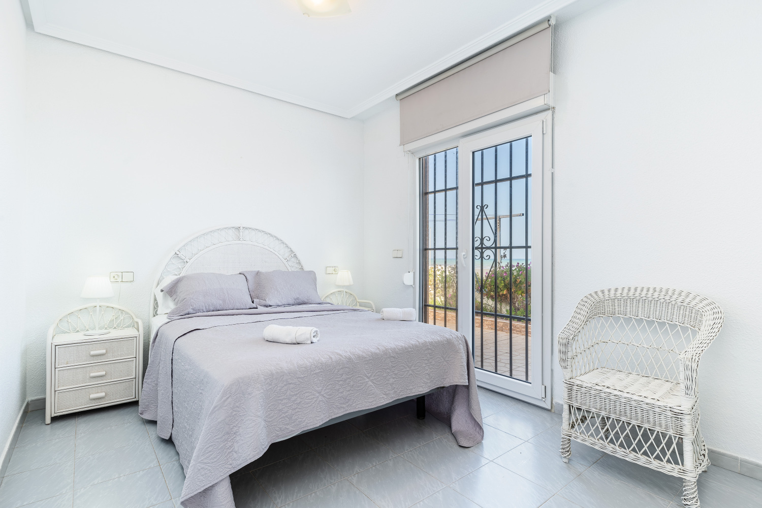 Avda Soria 2 Bajo 5 (15).jpg