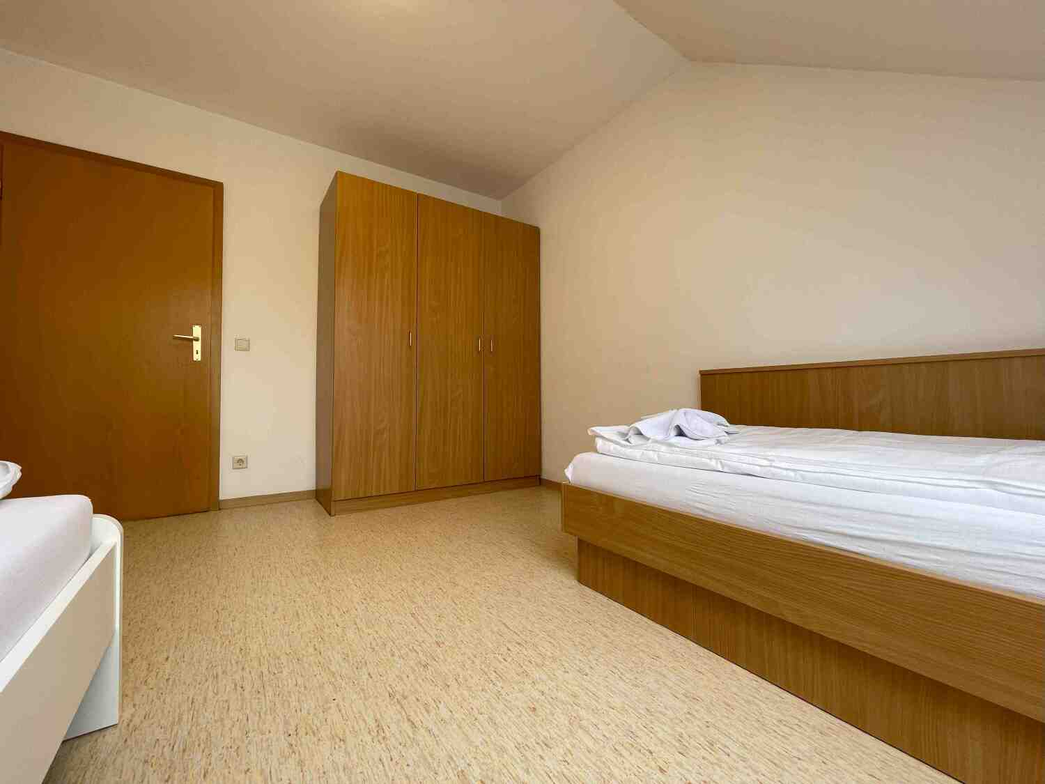 STA1079_Glocknerhof 1, 93491 Stamsried (8).jpg