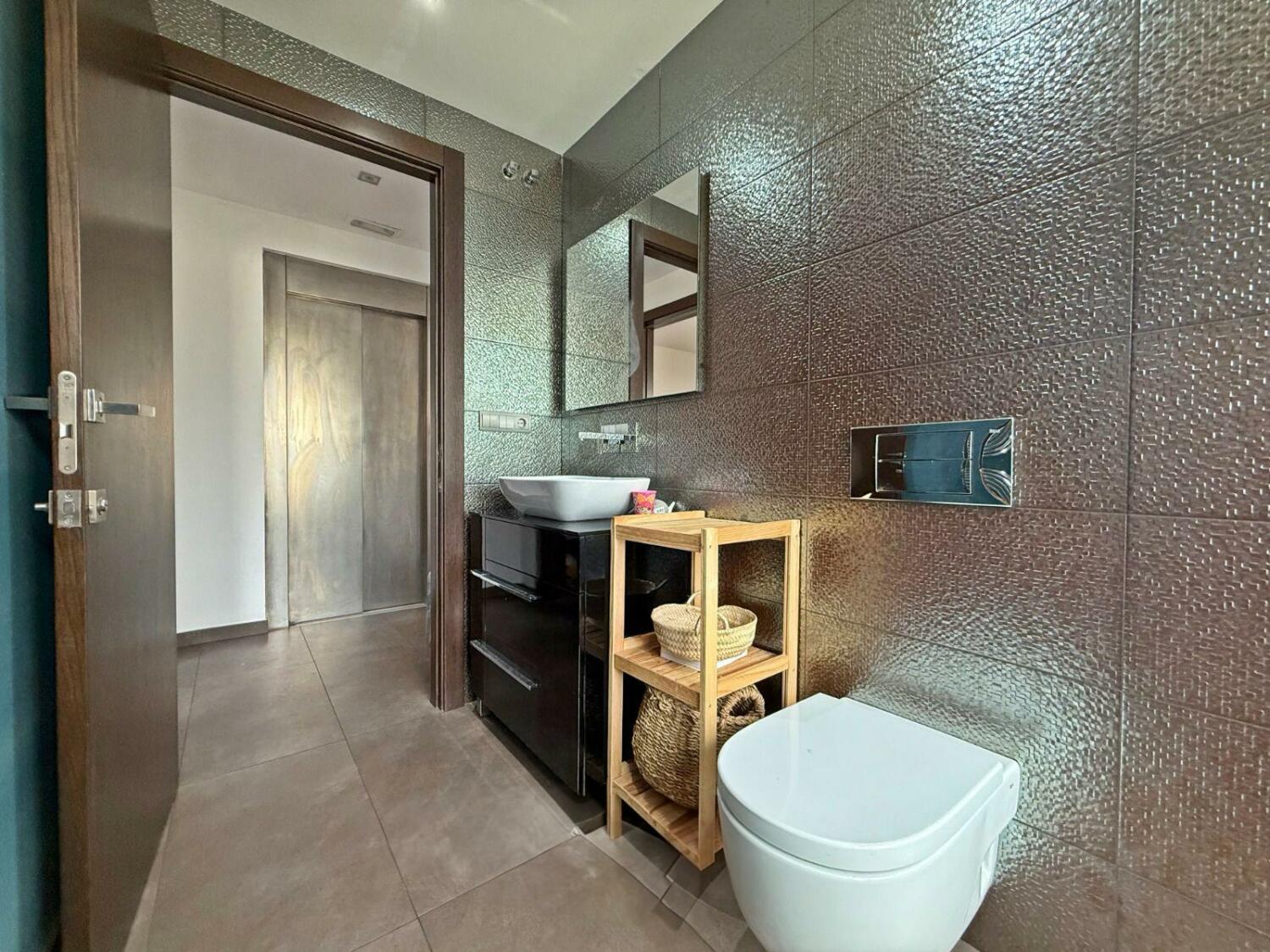 WhatsApp Image 2025-04-24 at 15.57.46 (6).jpeg