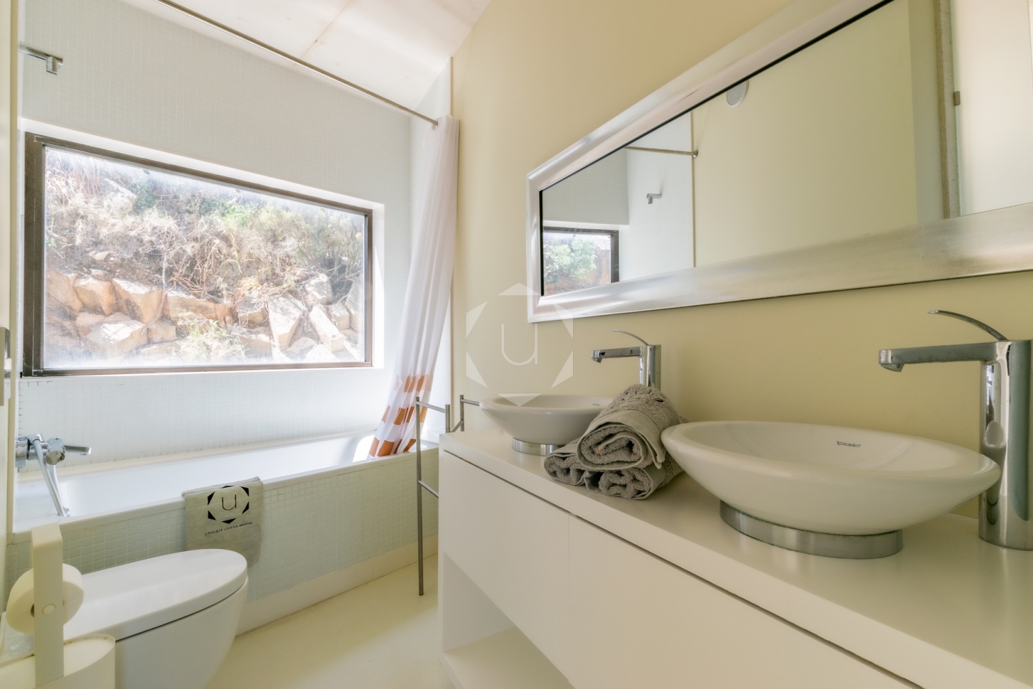 Villa Crystal, Luxury rental home in Aiguablava, Begur, Costa Brava (29).jpg