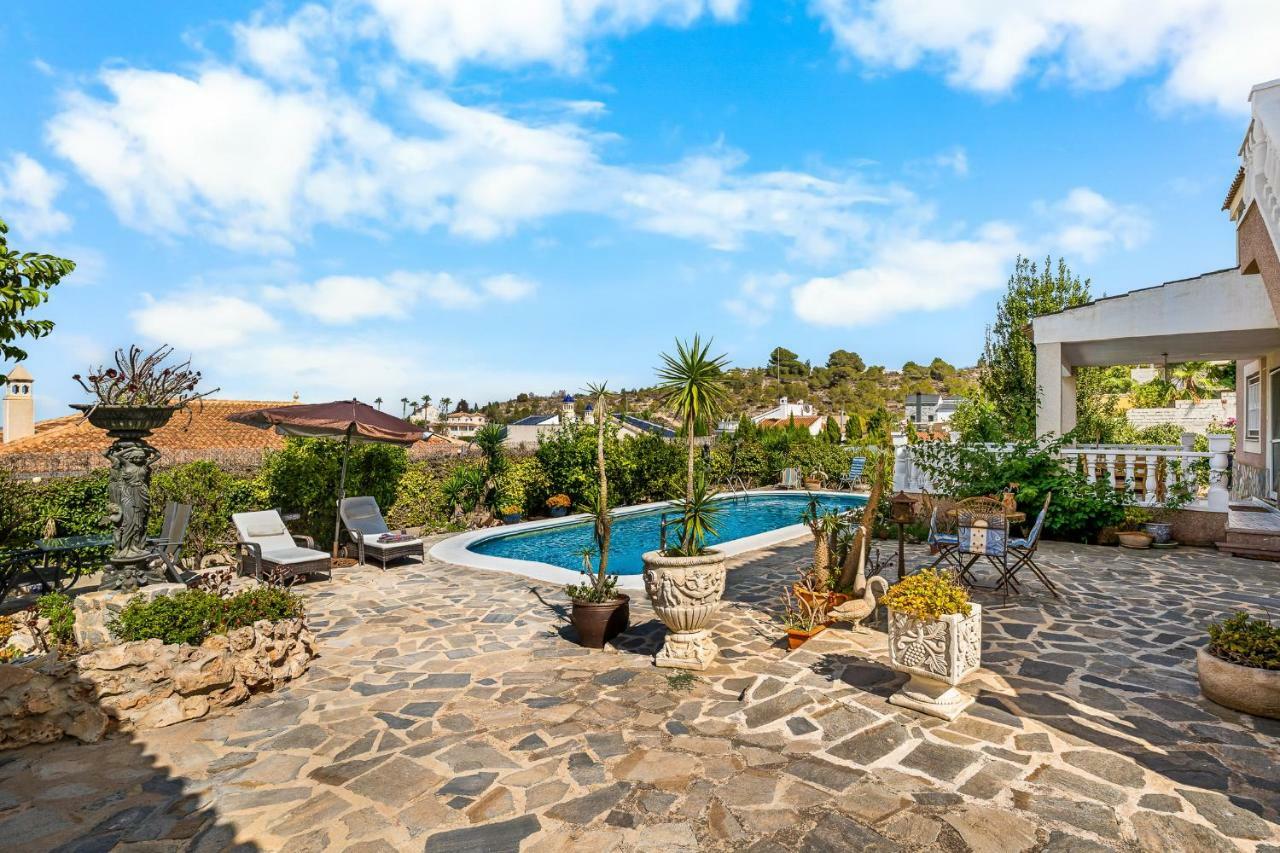 4 STARLITE PATIO Y PISCINA.jpg