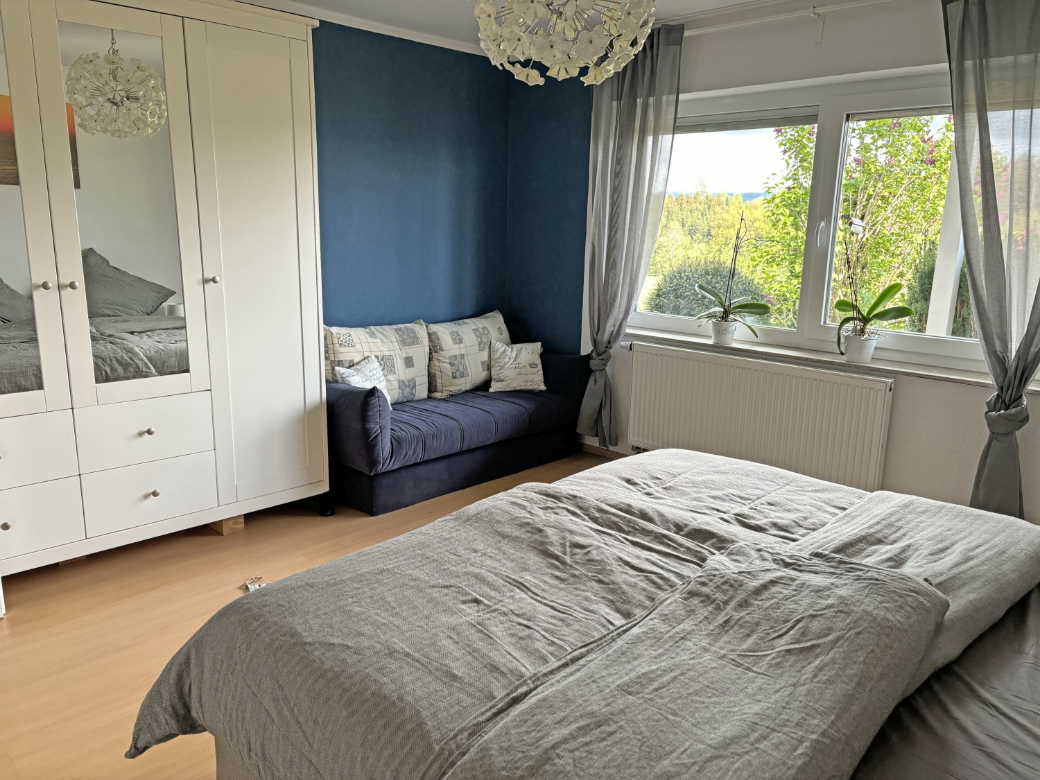 Säntis Schlafzimmer 1.jpg