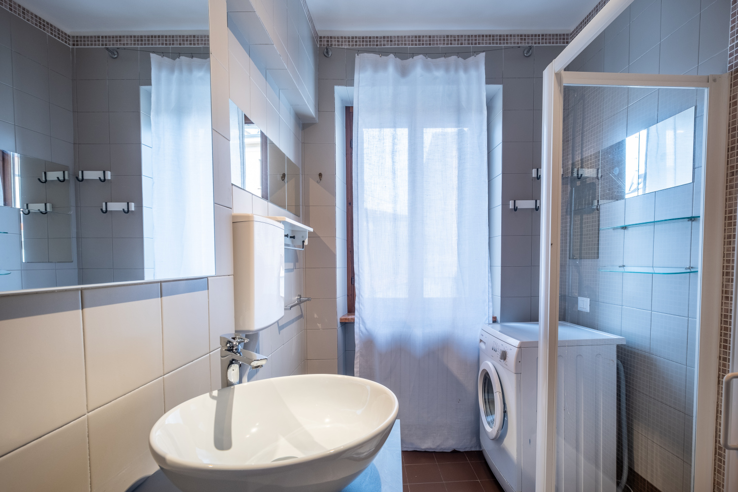 vicolo pallone 3--5.jpg