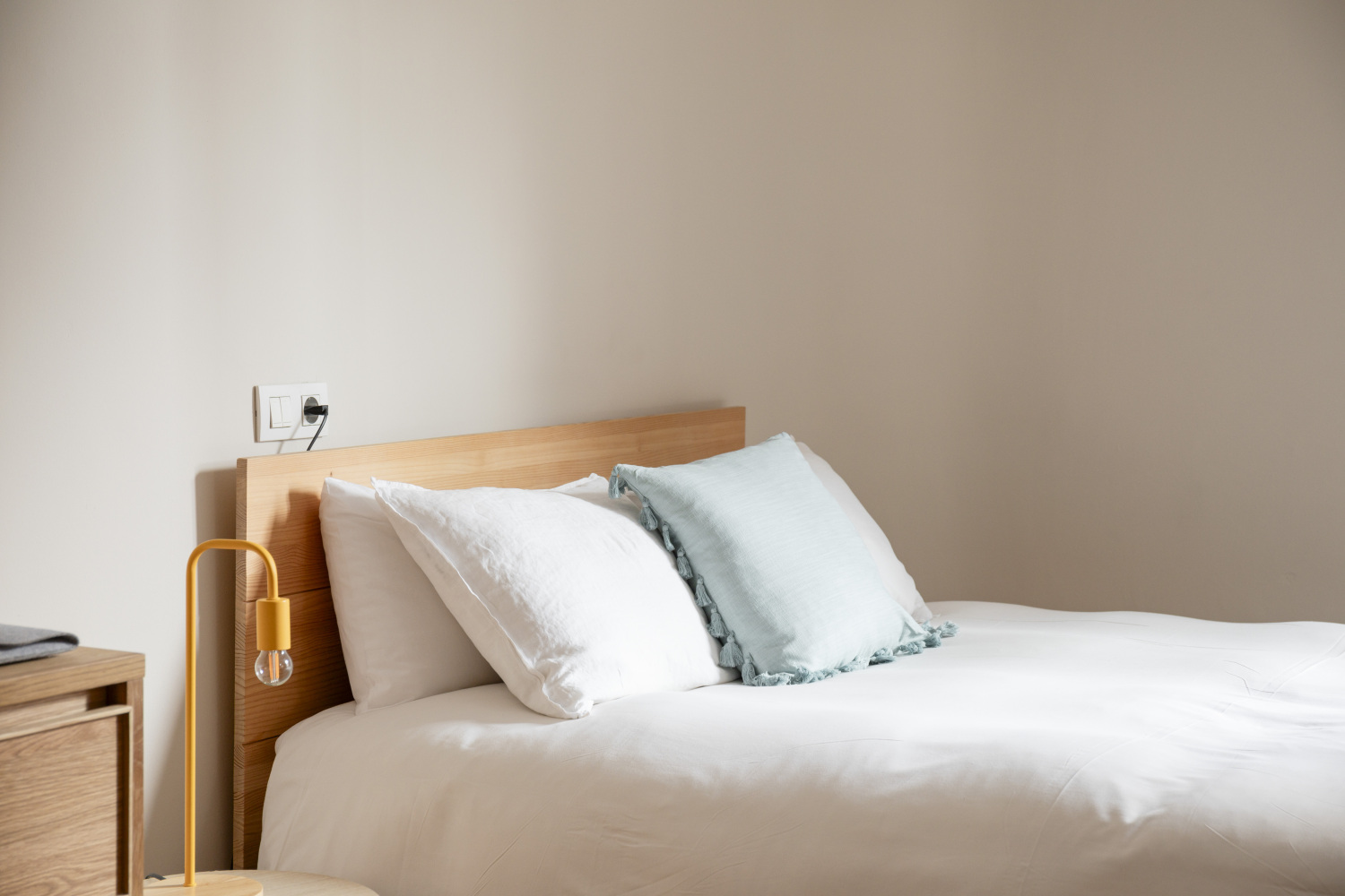 cabezal y almohadas.jpeg