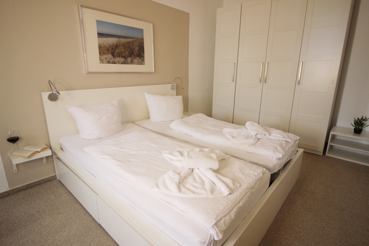 Schlafzimmer Kopie.jpeg