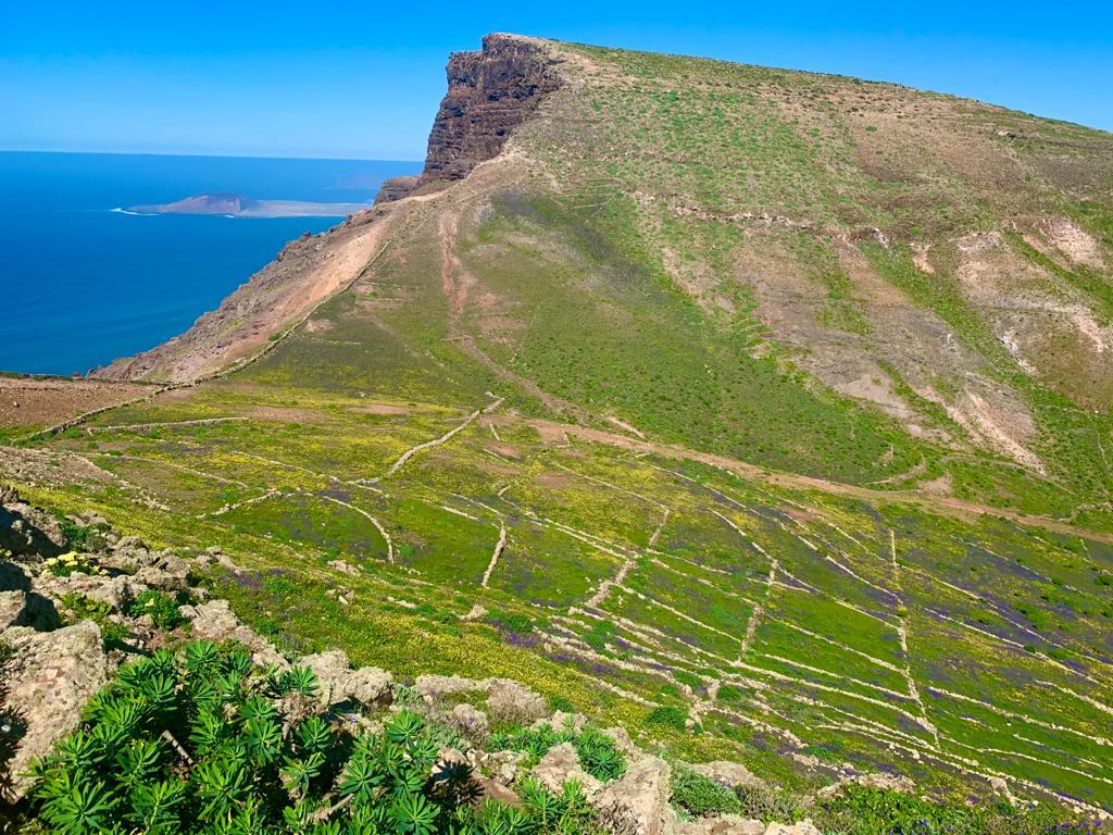 Lanzarote Ausblick auf denn Nord Atlantischen Oceanby www.my-lanza.com .JPG