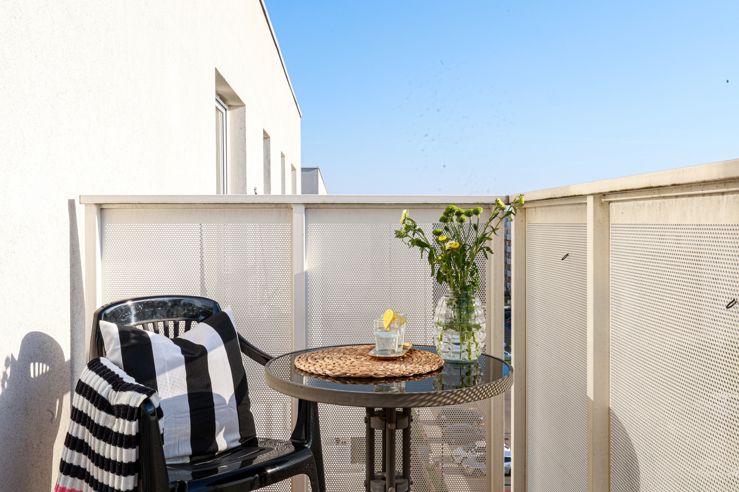 BALKON SPOKOJ cisza relax łódź.jpg