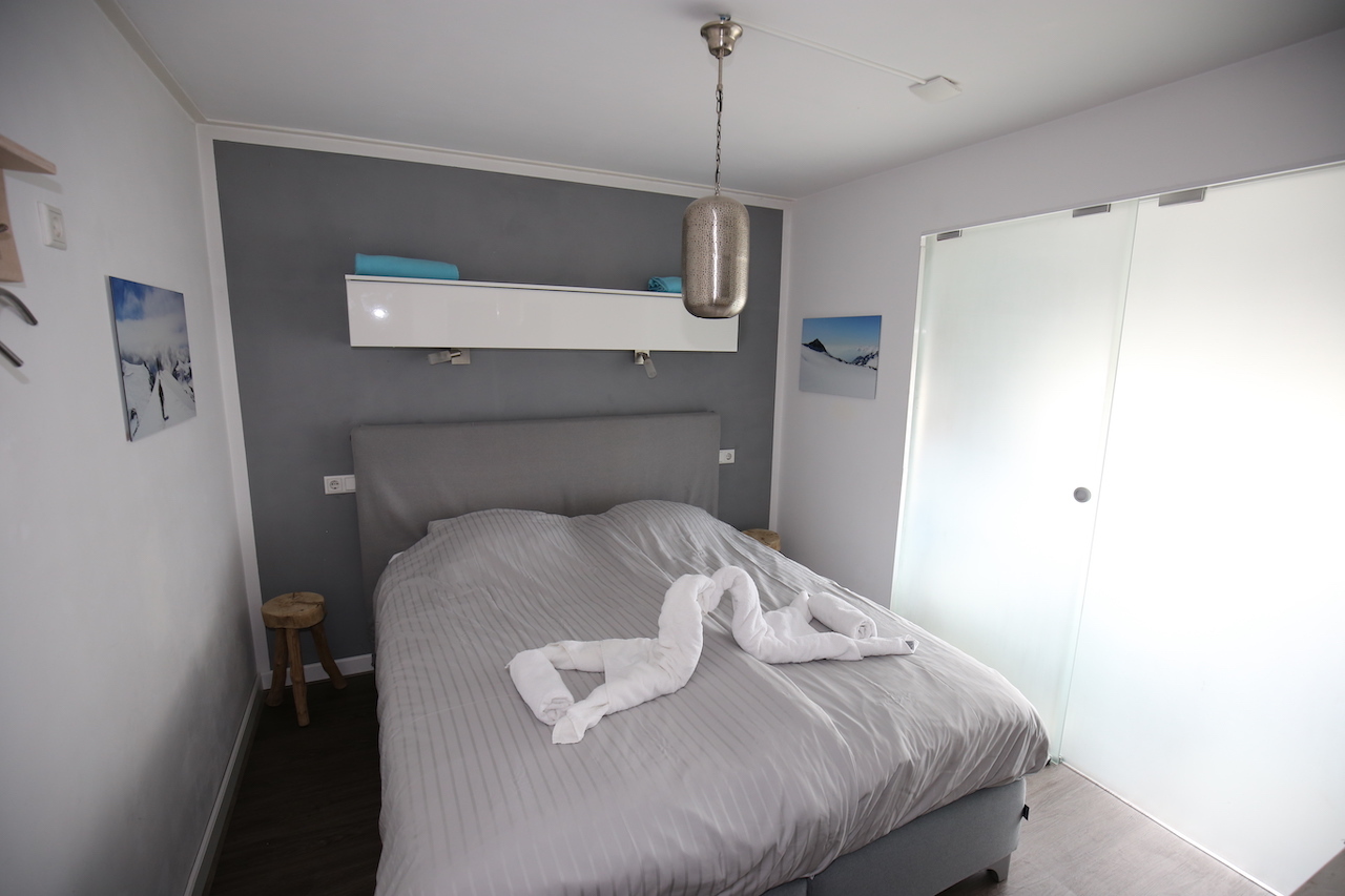 kamer 3 met schuifdeur klein .jpg