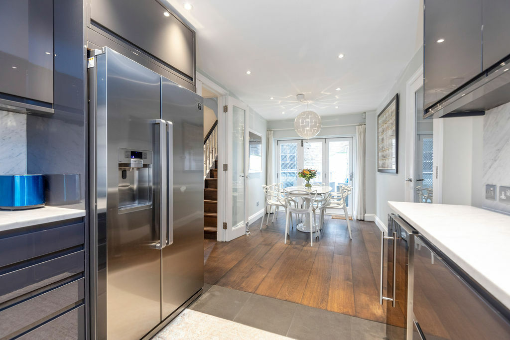 Dining_from kitchen.jpg