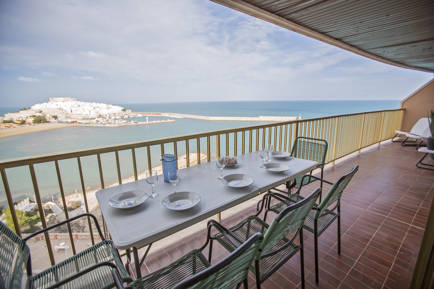 Copy of Copy of Copy of REU_0166small.jpg