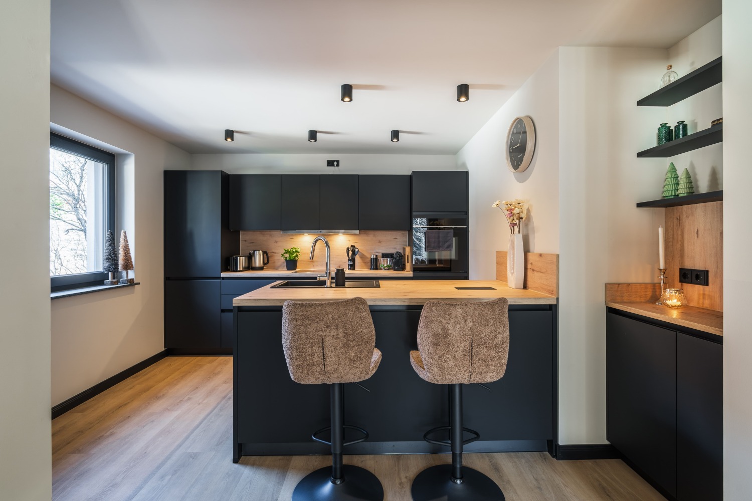 19_Chalet_Bergblick_Ferienwohnungen © Mathias Prägant-min.jpg