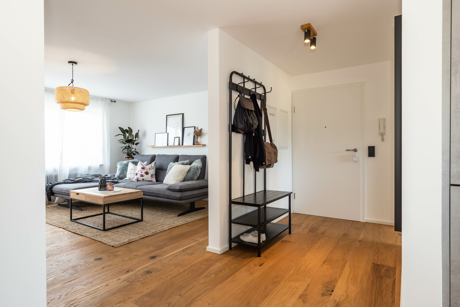 Eingangsbereich (1).jpg