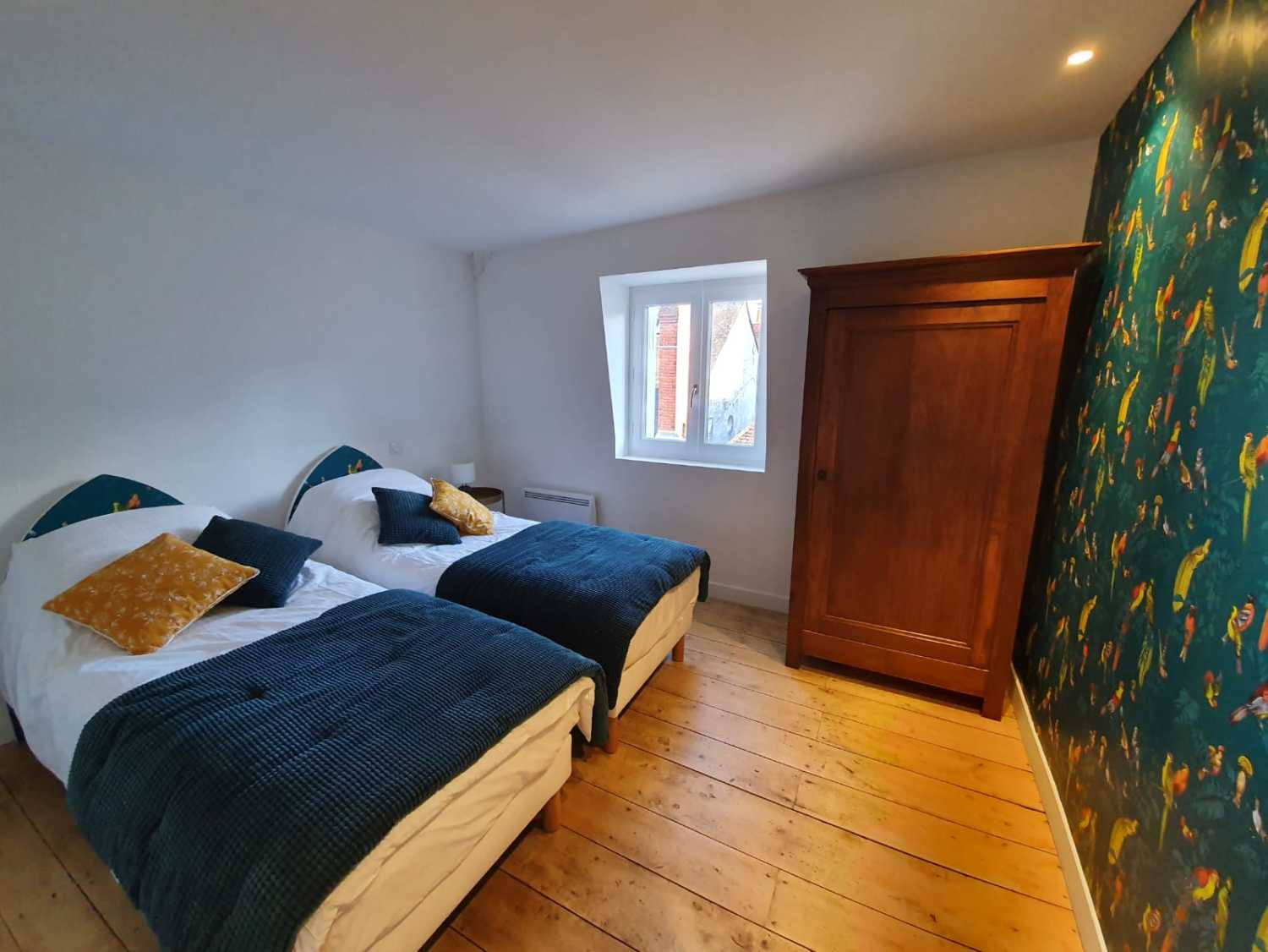 WhatsApp Image 2020-01-19 at 16.00.38.jpeg