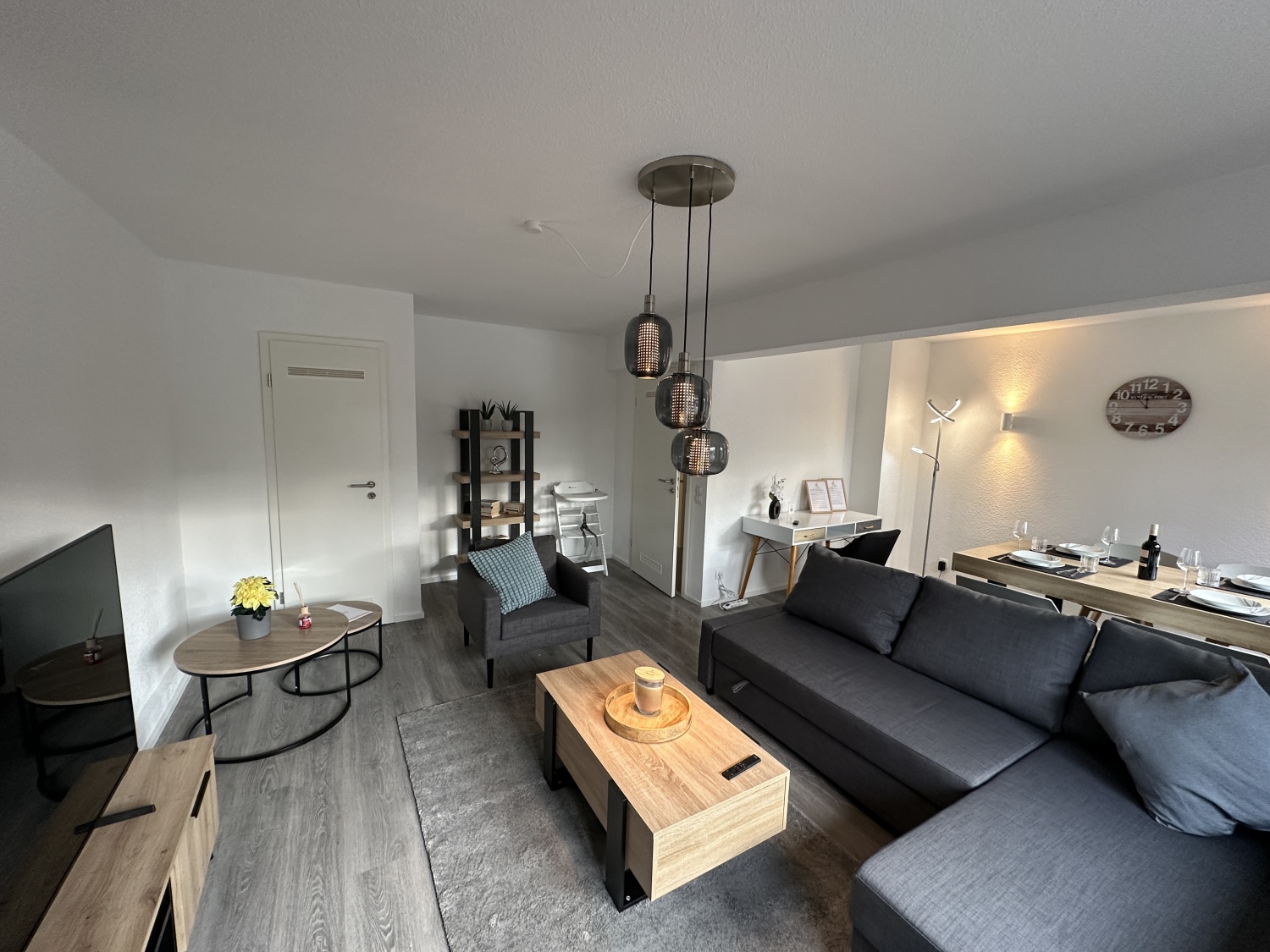 Wohnzimmer Ansicht 2.JPG