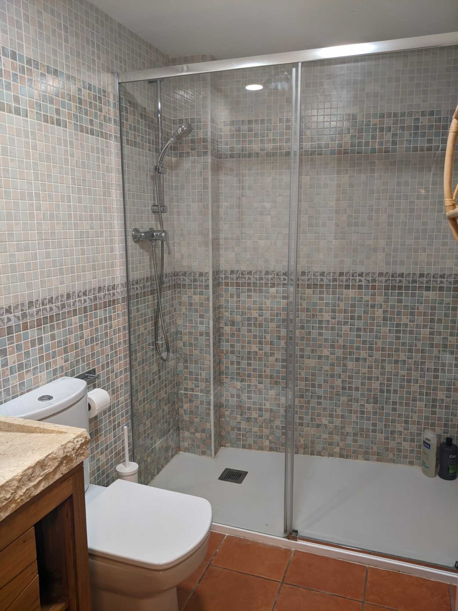 WhatsApp Image 2024-10-09 at 16.15.50 (1).jpeg