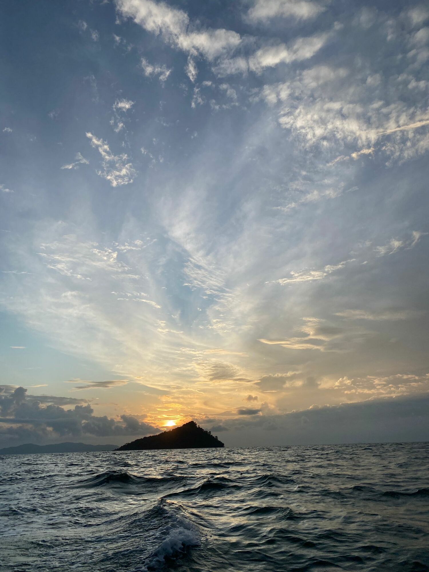 2024-10-30 00.22.08.jpg