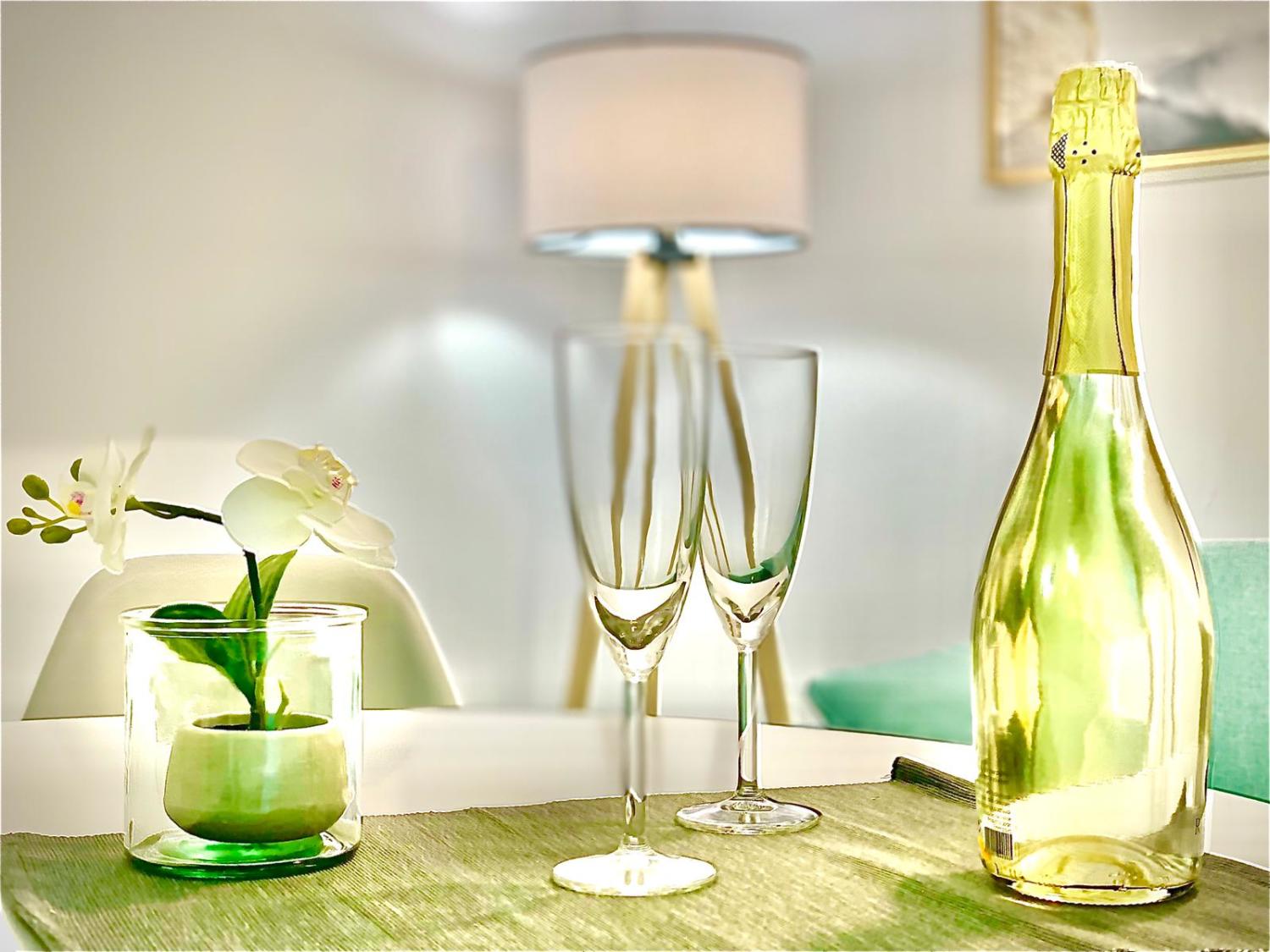 DECORACION BOTELLA CHAMPAN .jpg