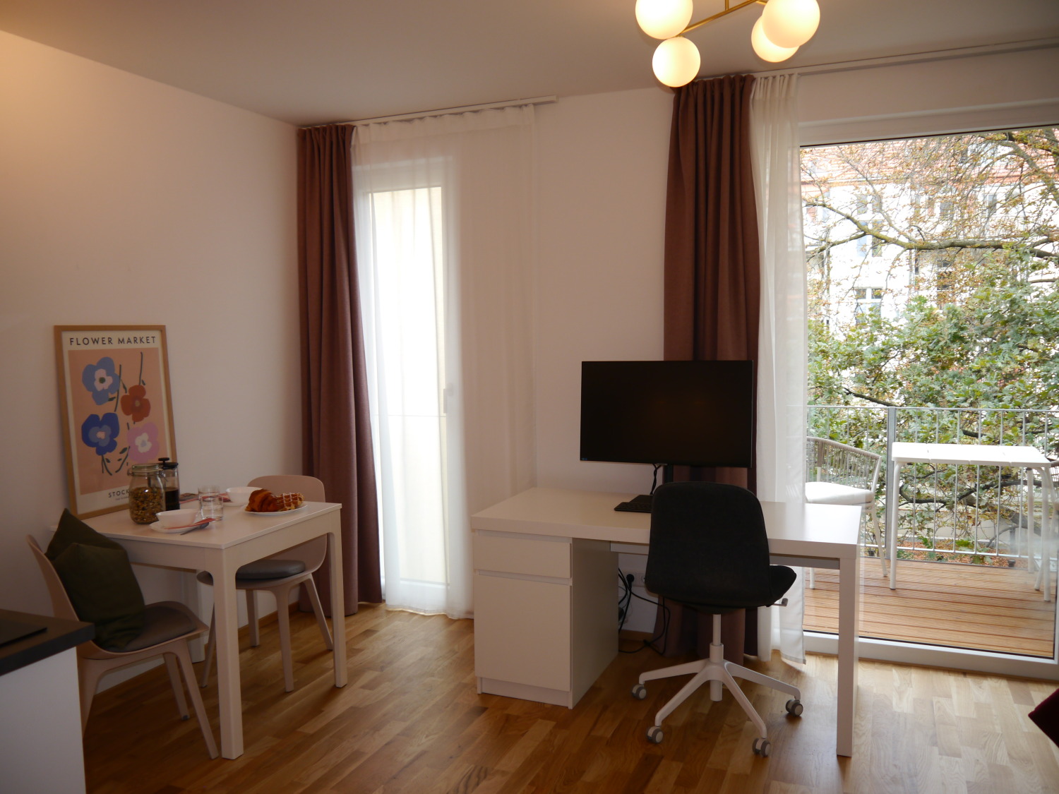 Business Apartment Dresden_Raumbild 2.JPG