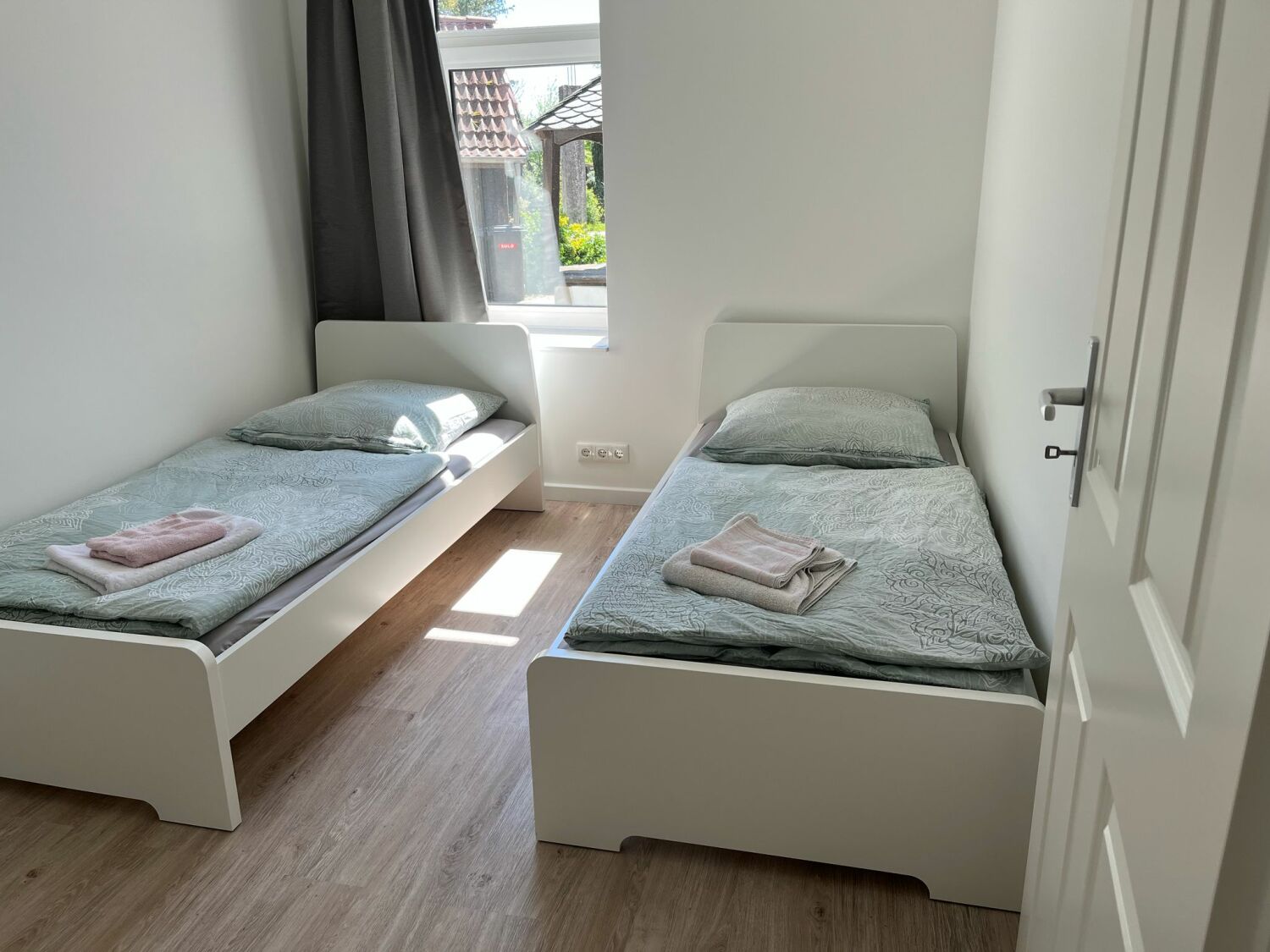 W6 Schalfzimmer 2 (2).jpg