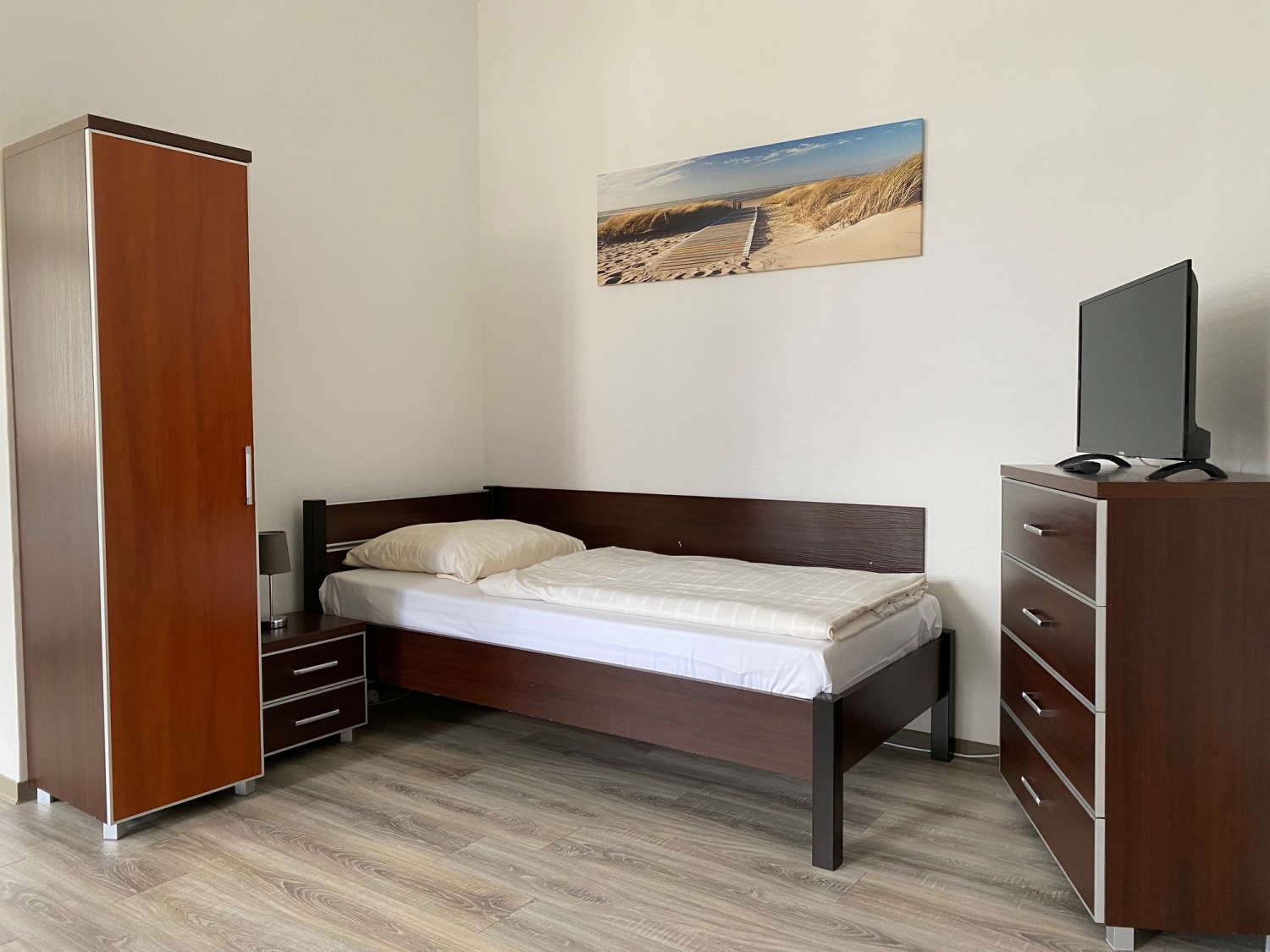 GH 14 1.3 Einzelbett.jpg