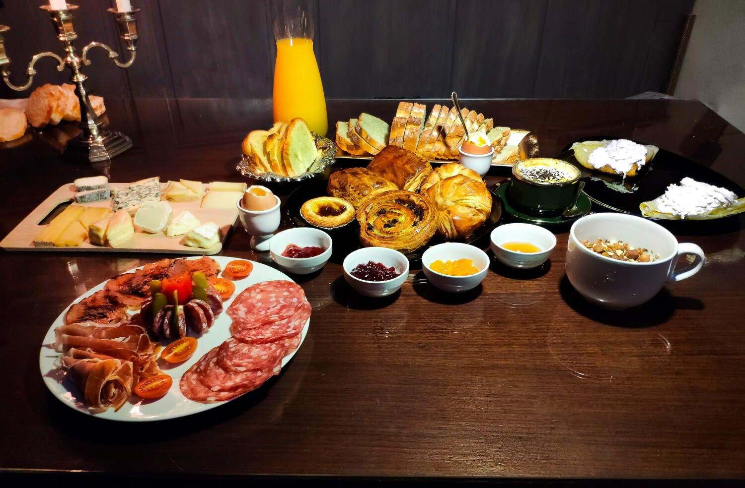 AIRBNB petit dej.jpg