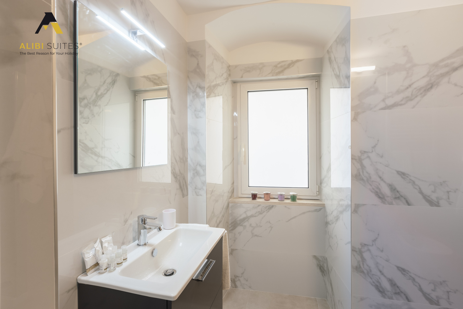 alibi suites-067-HDR.jpg