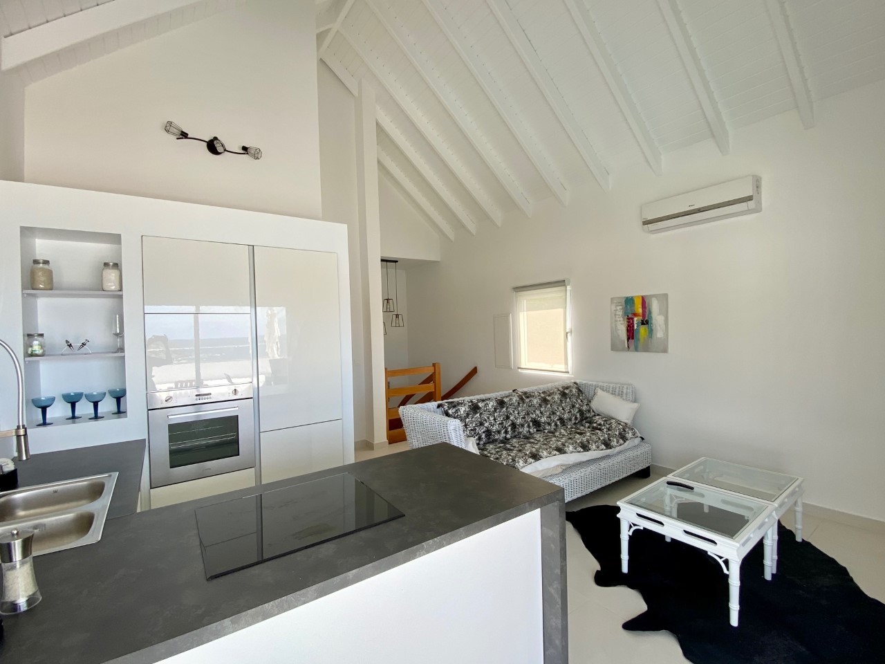 BP_Apt2_Living room 3.jpg