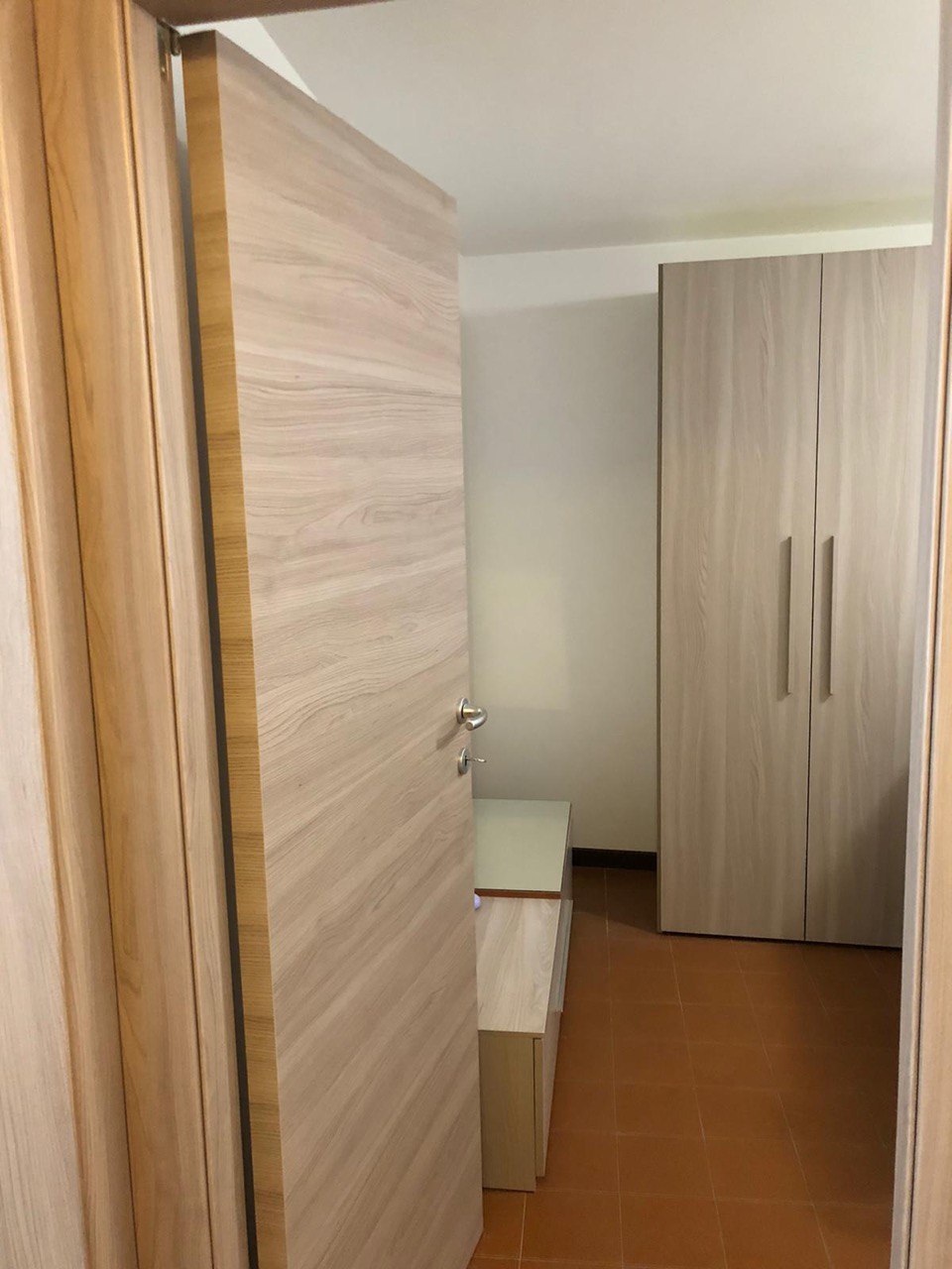 CAMERA MATRIMONIALE ENTRATA.jpg