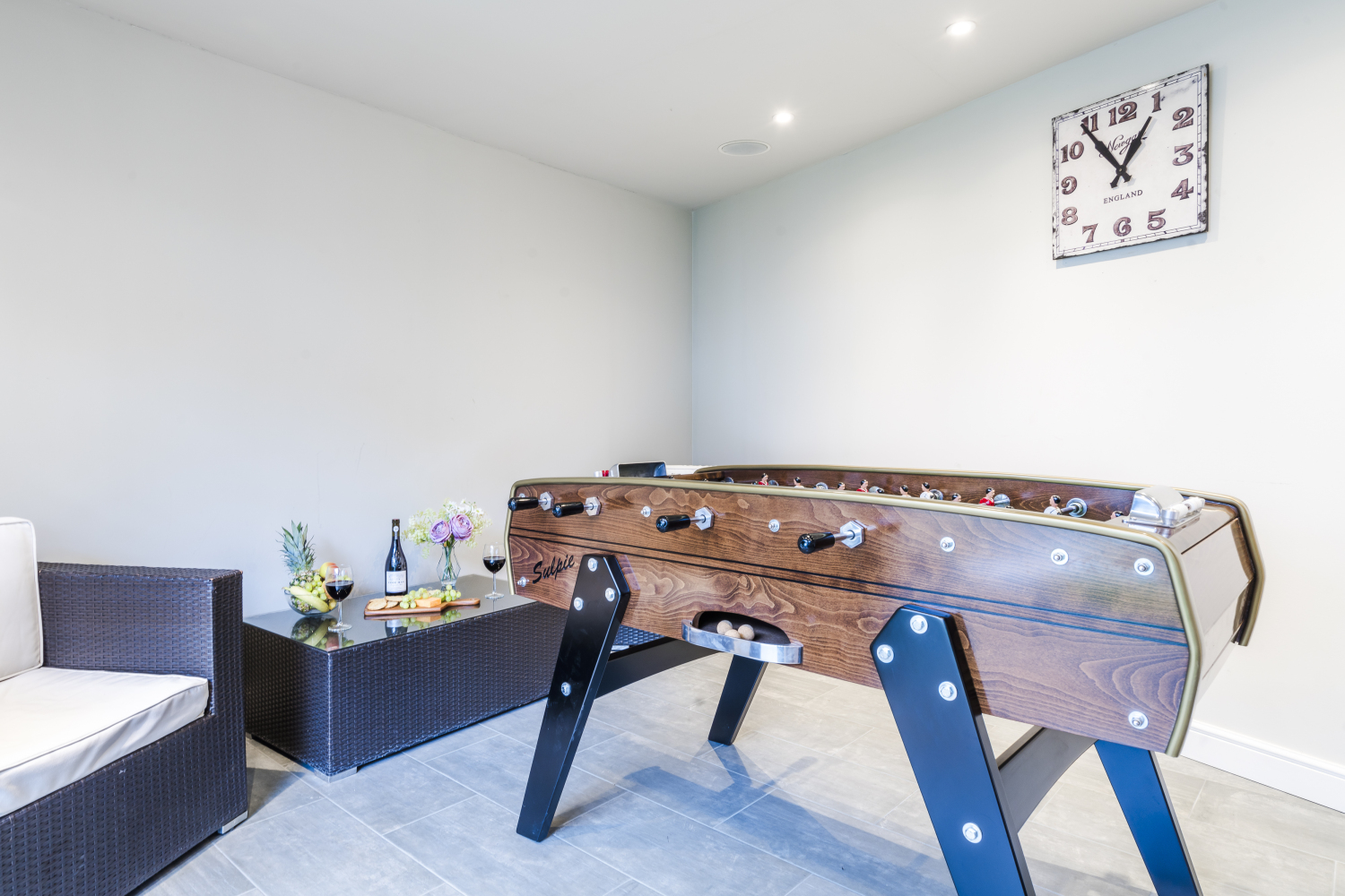 adrianna 7 barn close-43.jpg