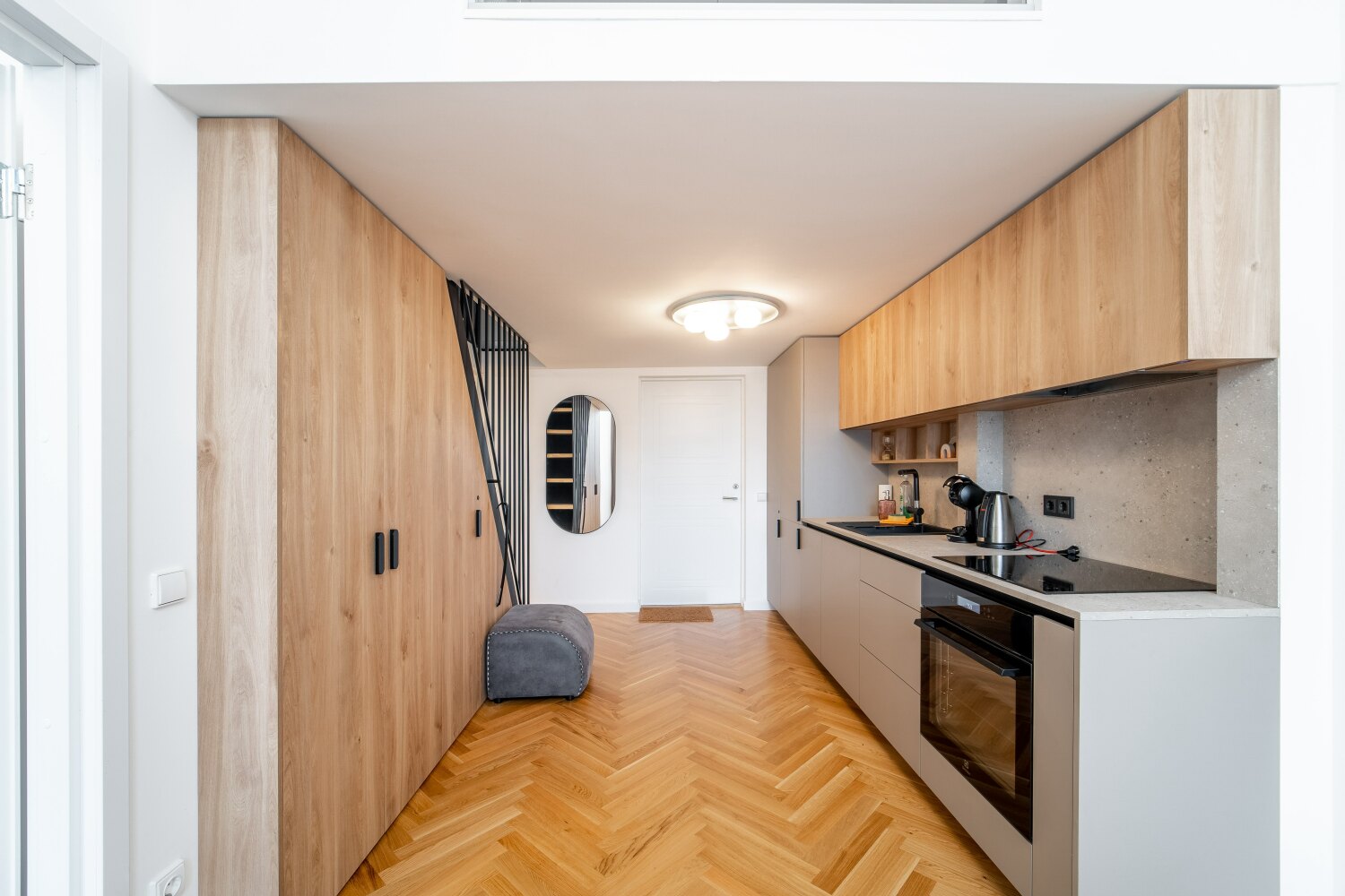 Rent apartment kaunas owl jazz apartments.jpg