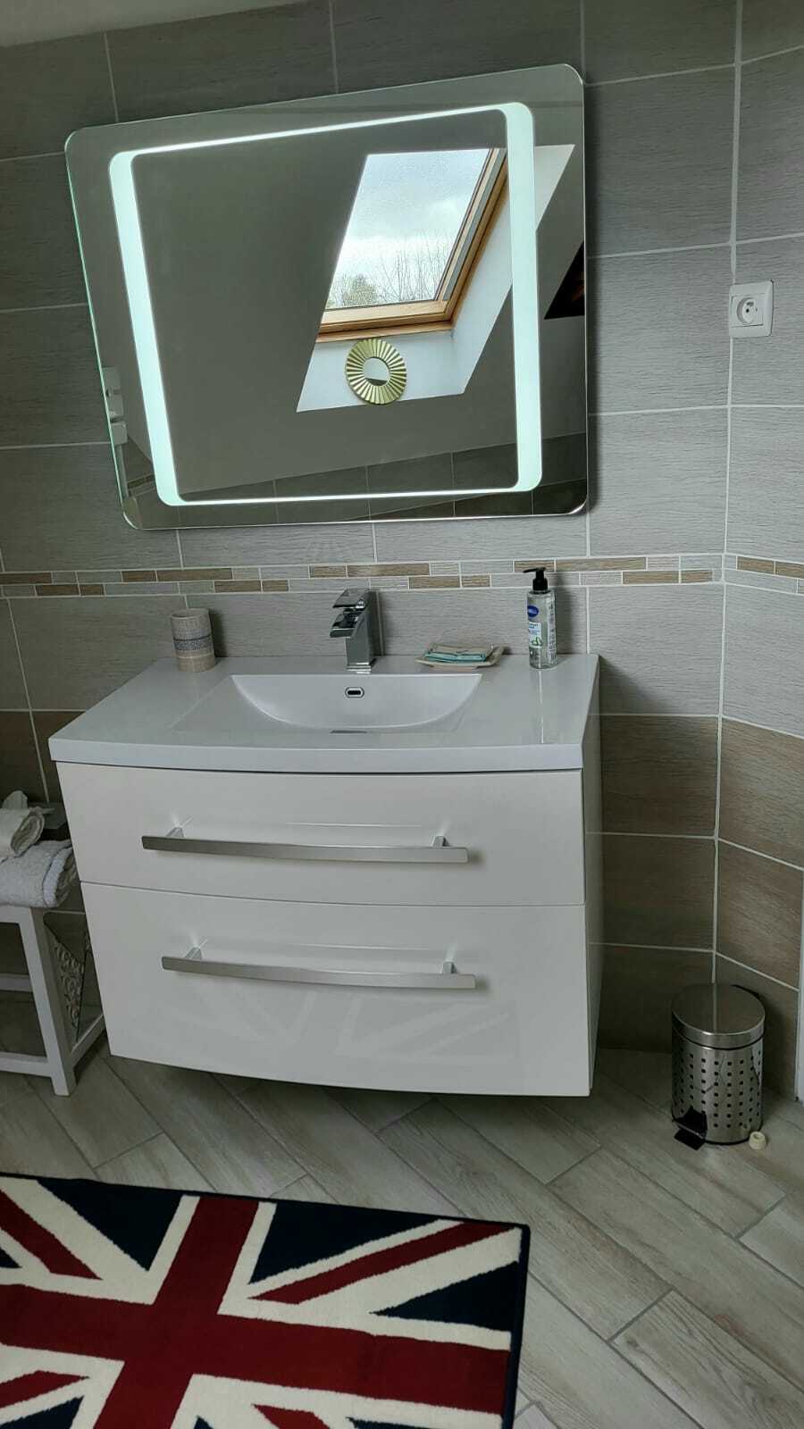 WhatsApp Image 2023-04-17 at 22.02.41 (1).jpeg