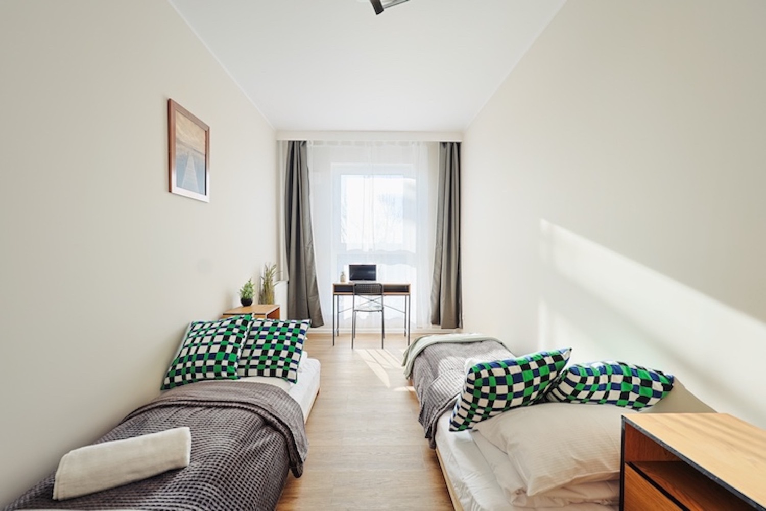 przestronna dodatkowa sypialnia łódźairbnb  booking konverty.jpg