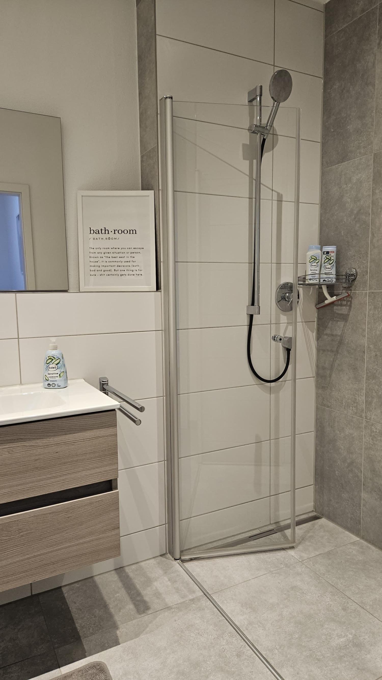 WhatsApp Image 2025-02-16 at 22.38.12 (3).jpeg