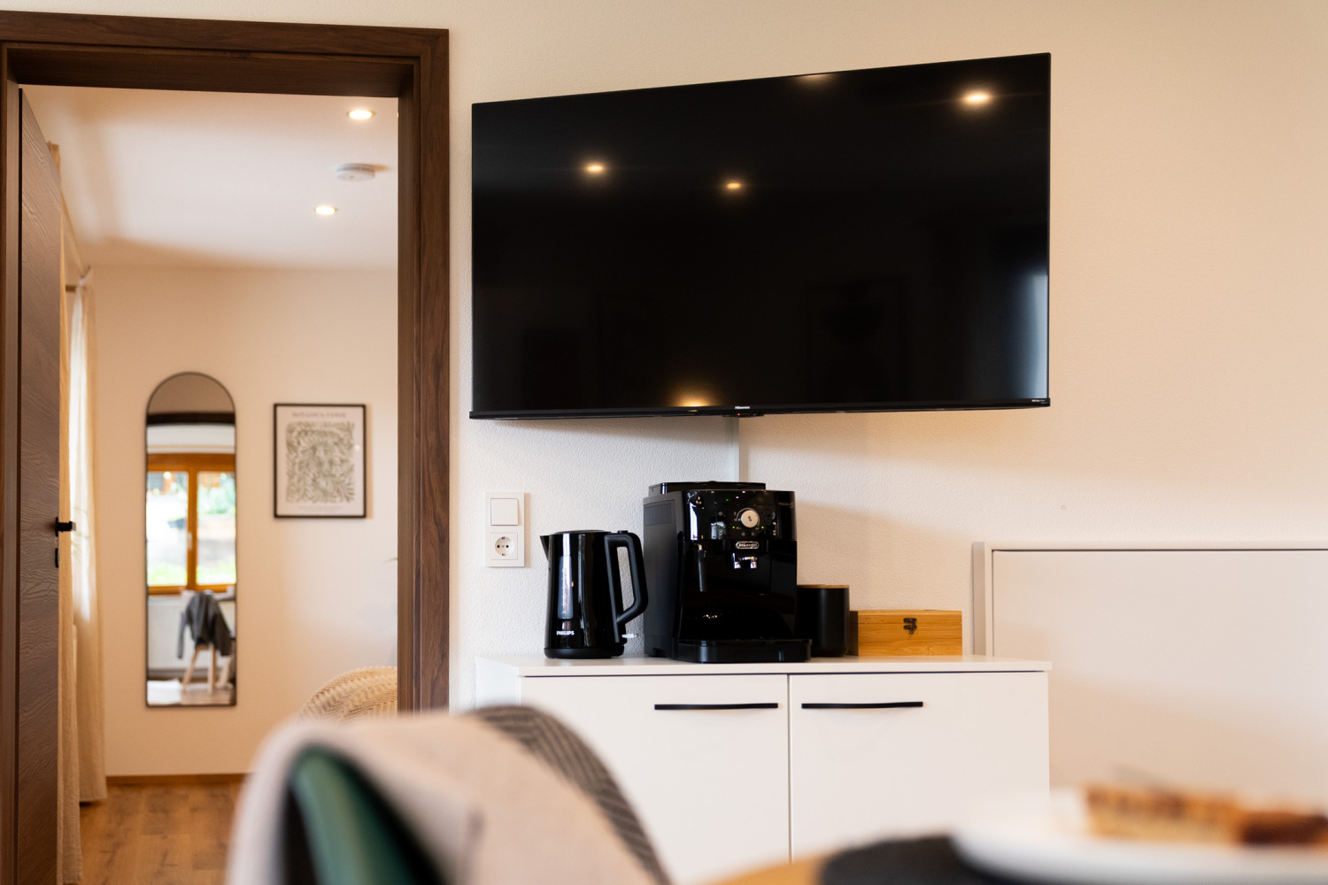 matt-apartments-heppenschwand-kaffee-ecke-tv.jpg