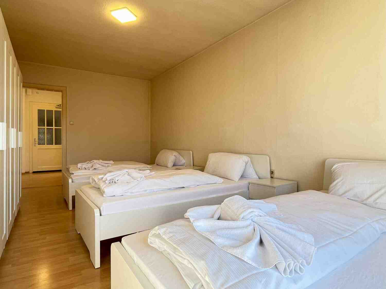 SWF121_ Amberger Straße 5, 92521 Schwarzenfeld (13).jpg