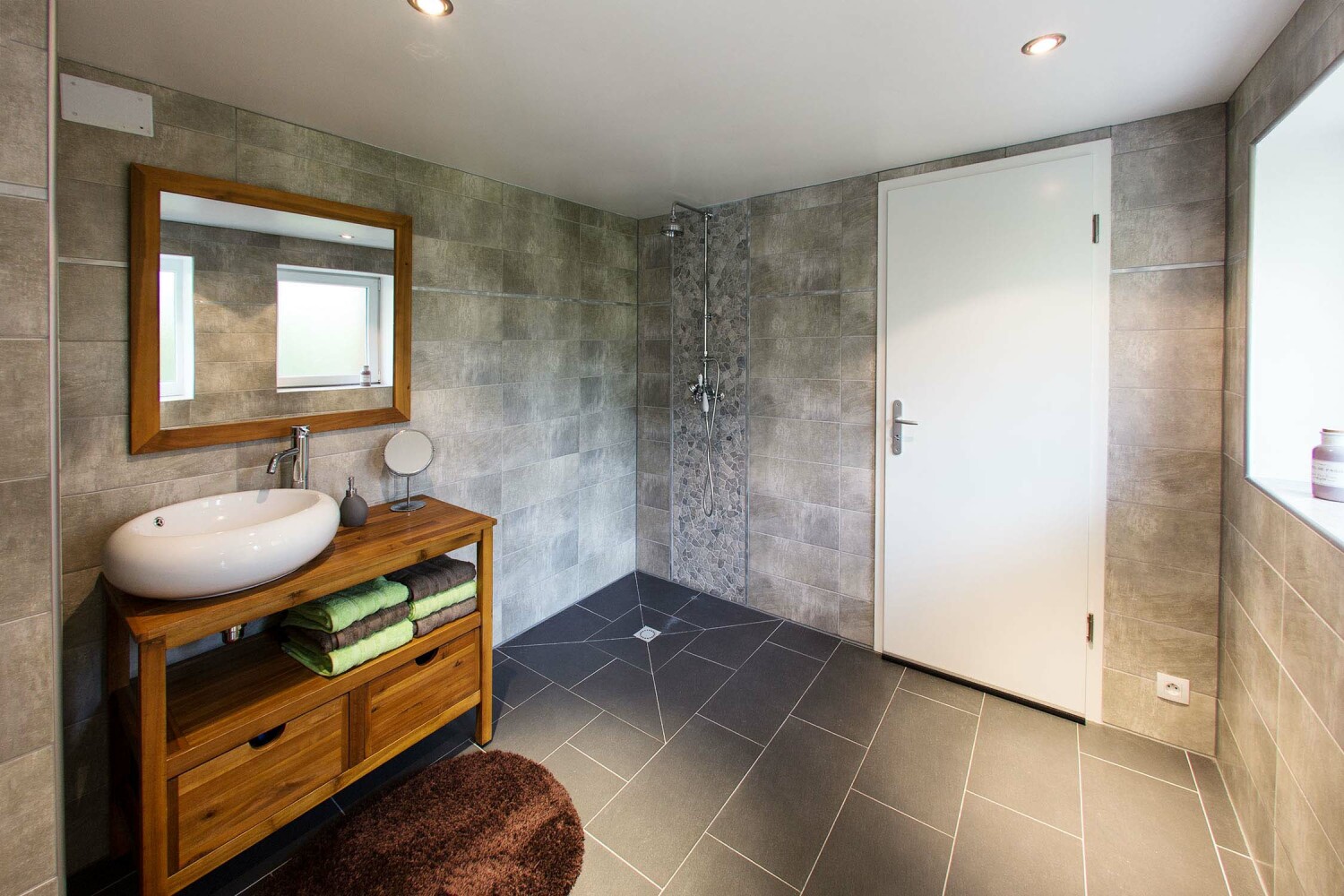 17RE5C0341 copie.jpg