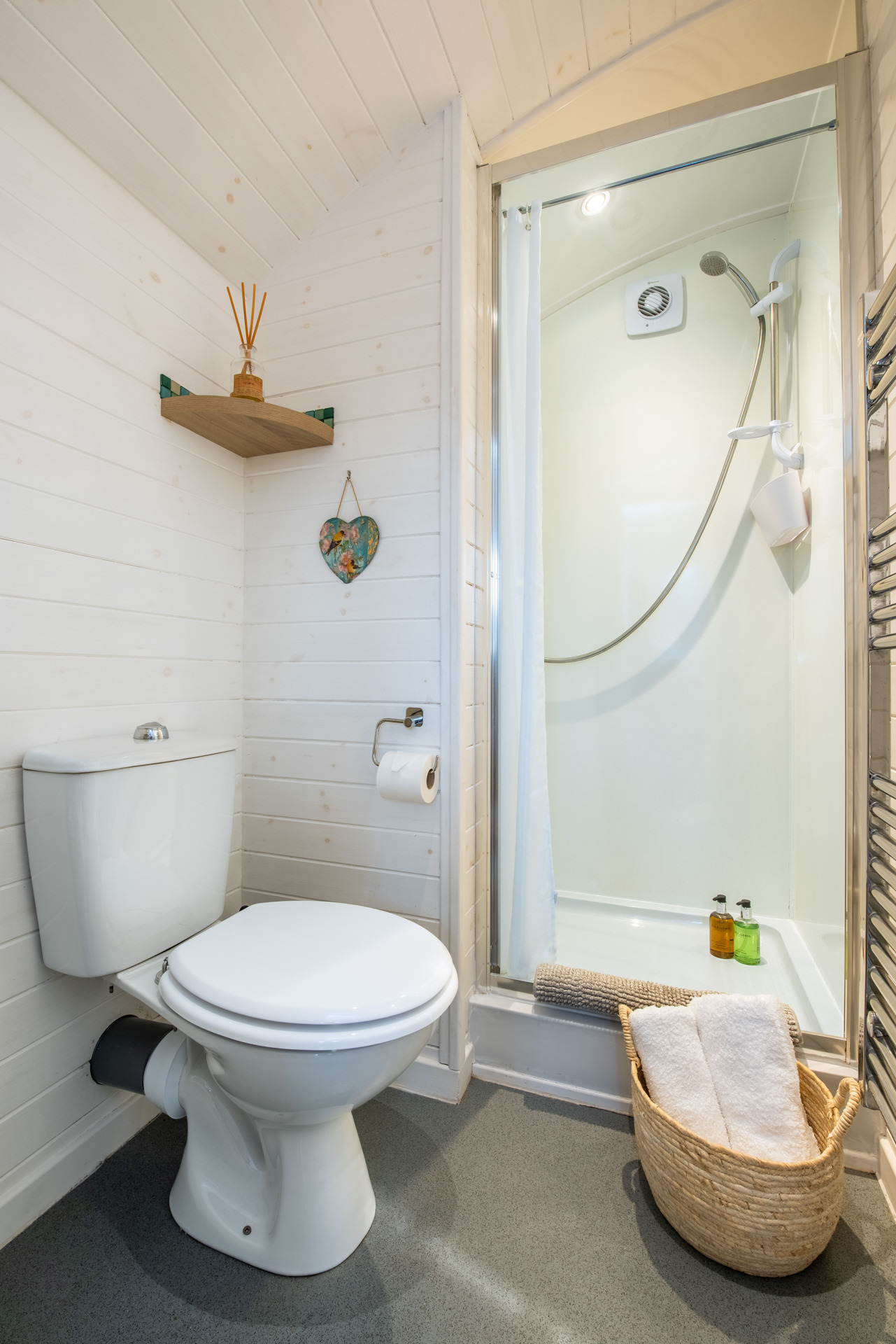 Garden Pod (Low Res)-15.jpg