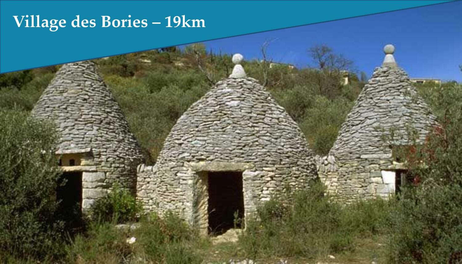 009 - Le Villages des Bories.jpg