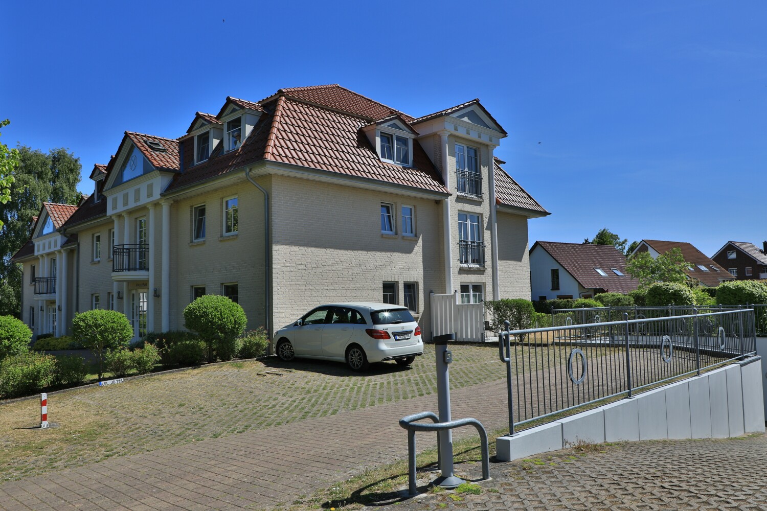 02 Kastanienallee-klein.jpg