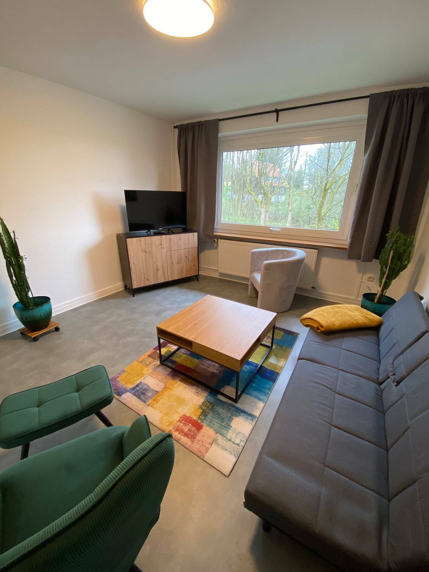 modernes gemütliches Wohnzimmer.jpeg