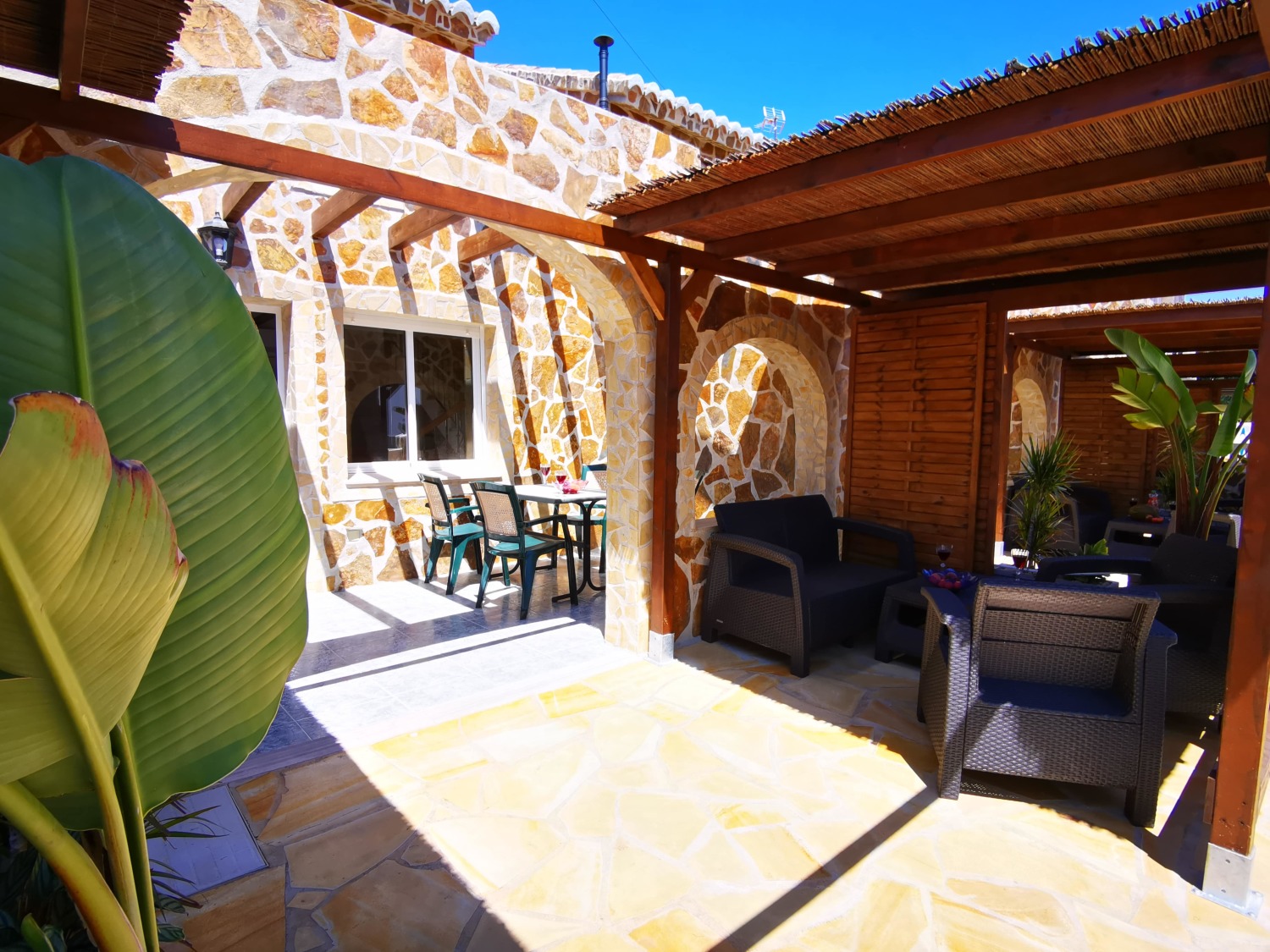 Apartment Joshua-Terrasse-3-min.jpg