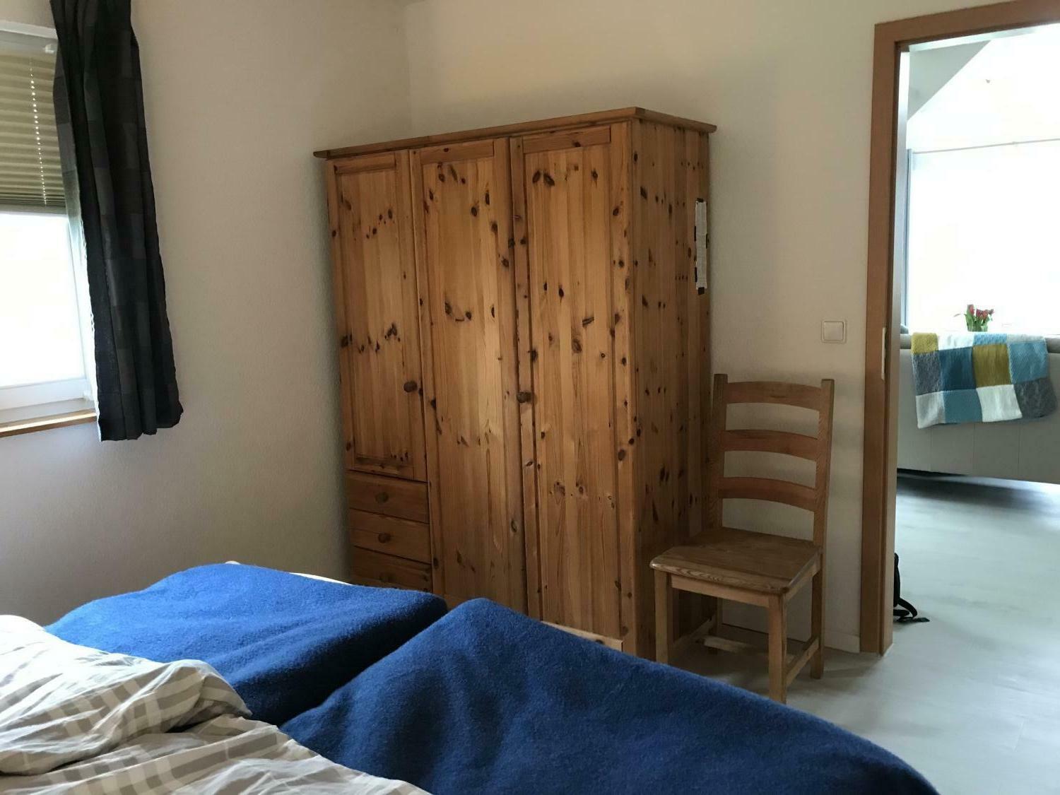 Großes Schlafzimmer 2.jpg