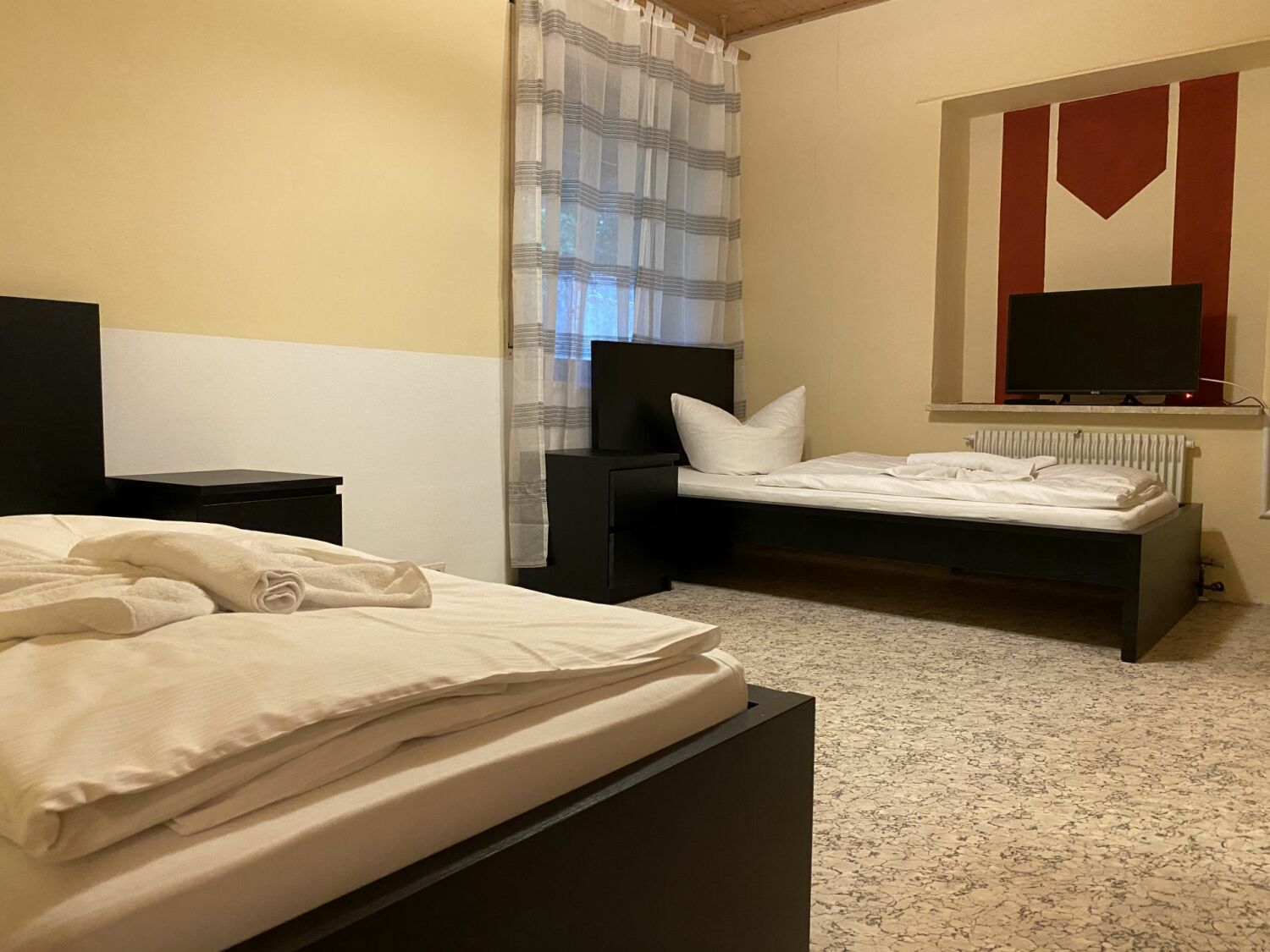 WA120_Am Rasthof 1, 92442 Wackersdorf (3).jpg