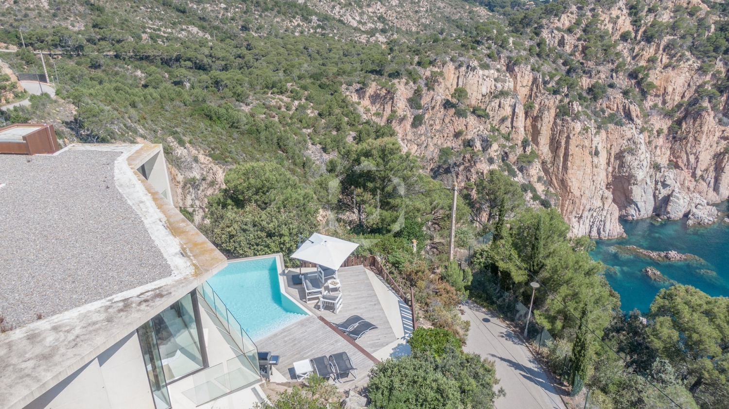 Villa Crystal, Luxury rental home in Aiguablava, Begur, Costa Brava (47).jpg