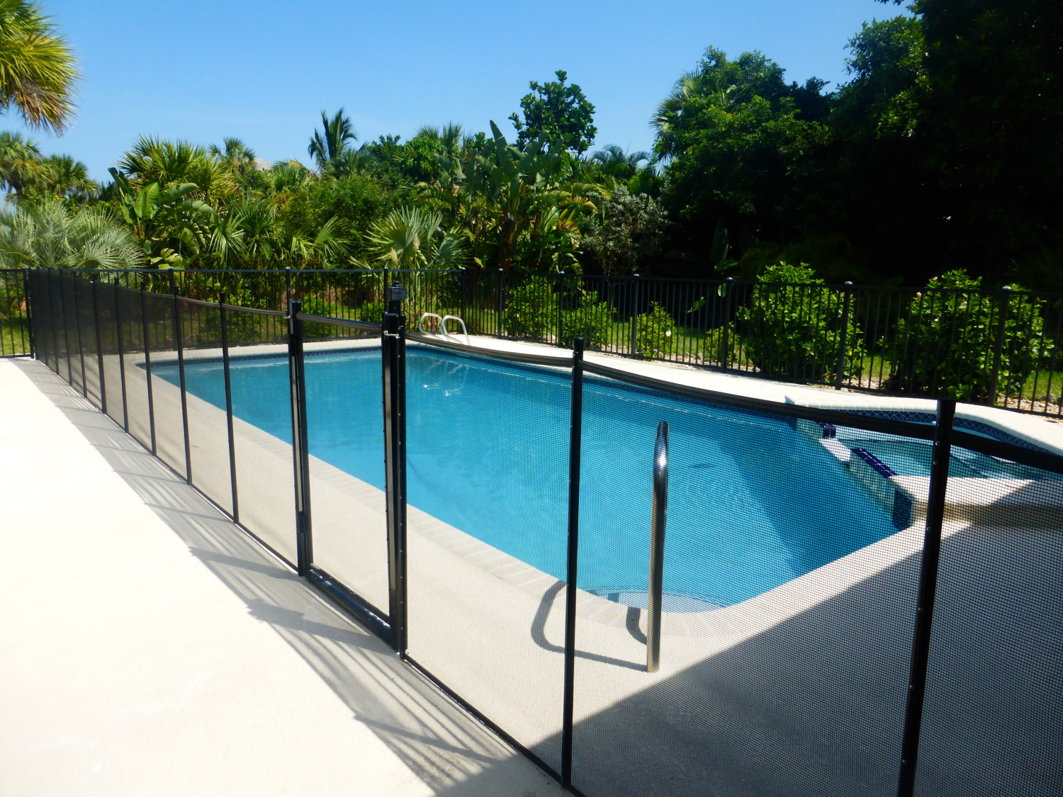 Pool Safety Fence.jpg