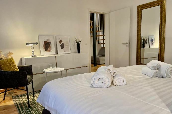 Schlafzimmer 2_1.JPG