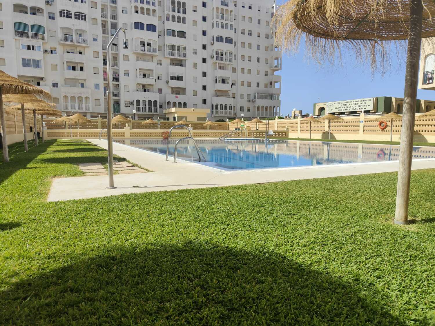 foto piscina salada 4.jpeg