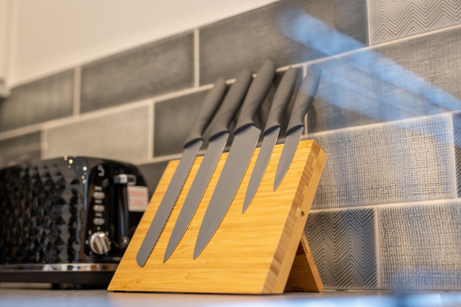 Kandaka Properties - 12 Ravenscar Avenue Property Photos (154 of 185)-min.jpg