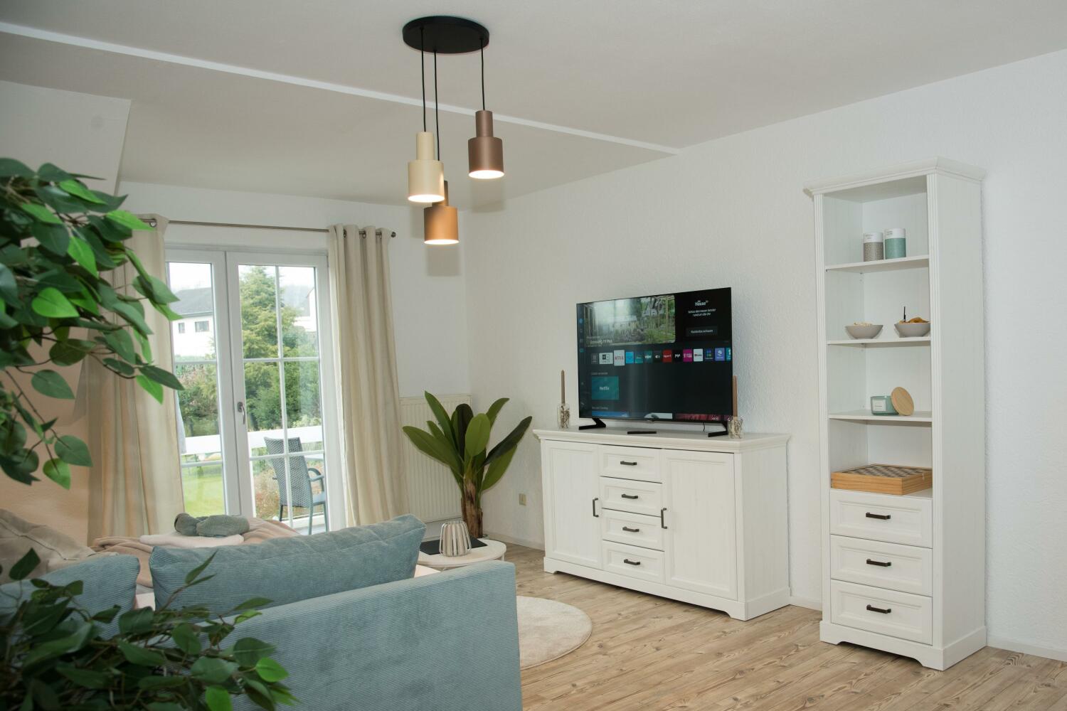 Danessi Apartments0022.jpg