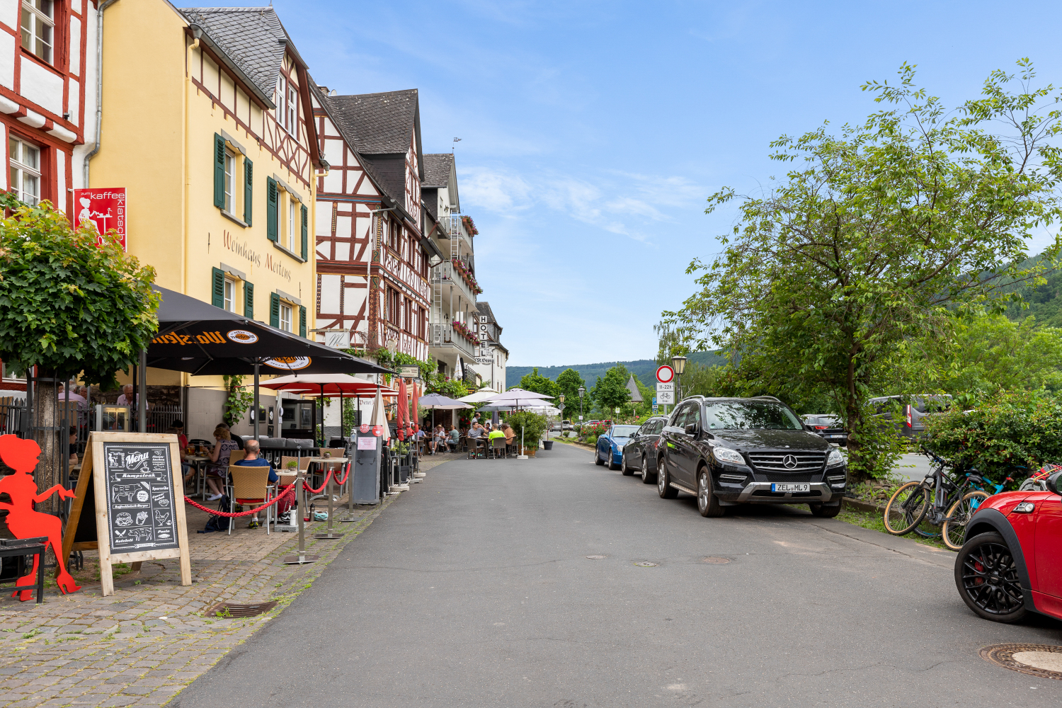 Ediger terrasstraat WEB.jpg